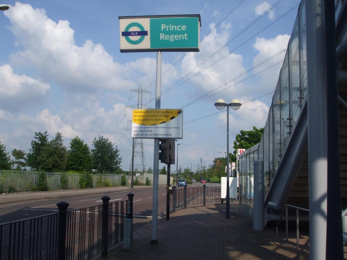 Stunning Four Bedroom House Close To Excel, O2 & Central London With Free Parking Ngoại thất bức ảnh